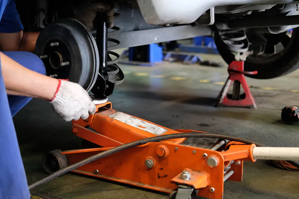 Shocks and Struts for European Cars: Ensuring Comfort and Safety During Spring Driving